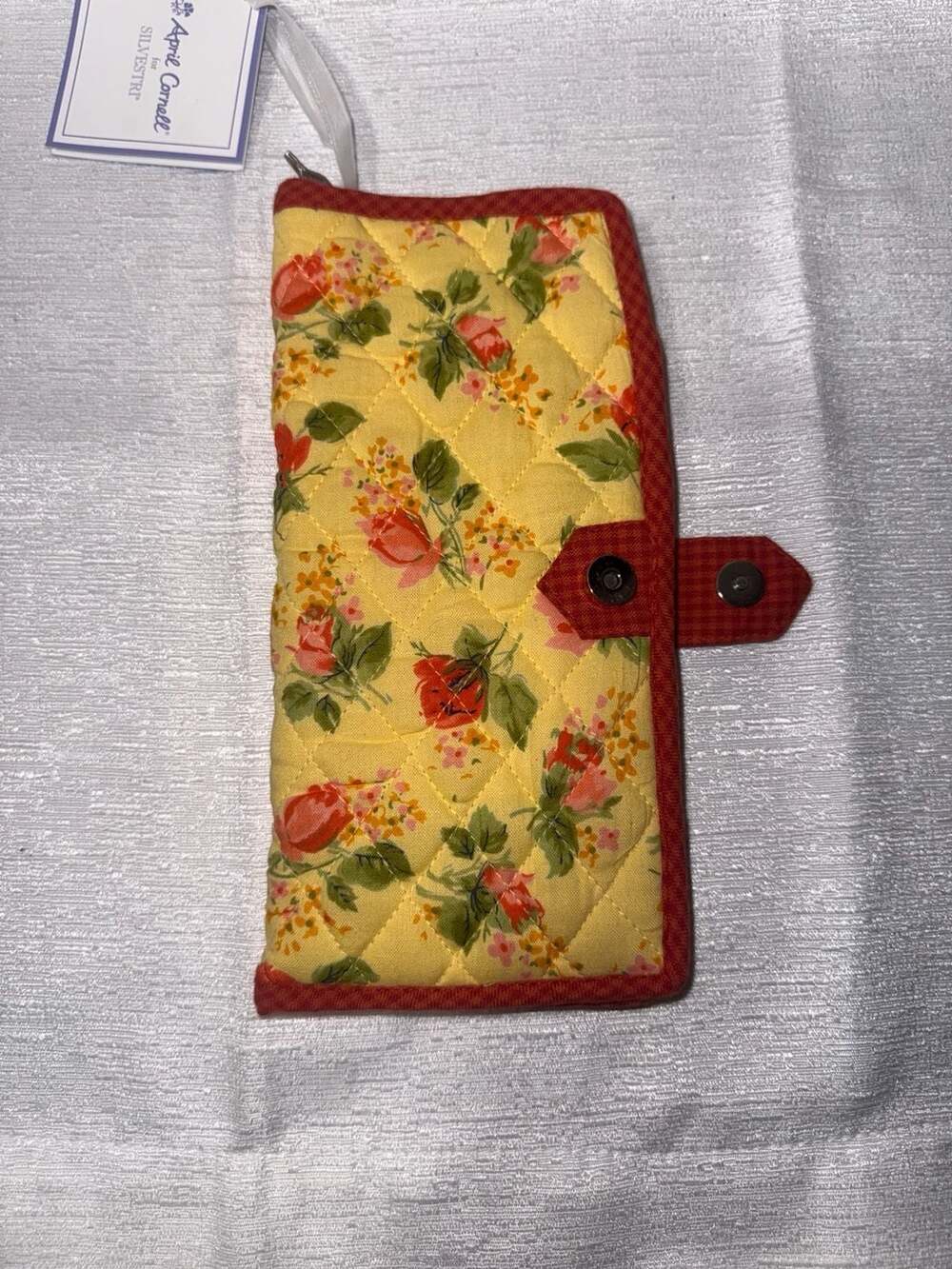 April Cornell for Silvestri Floral Quilted Tote Bag and Matching Wallet Set - Picture 6 of 7